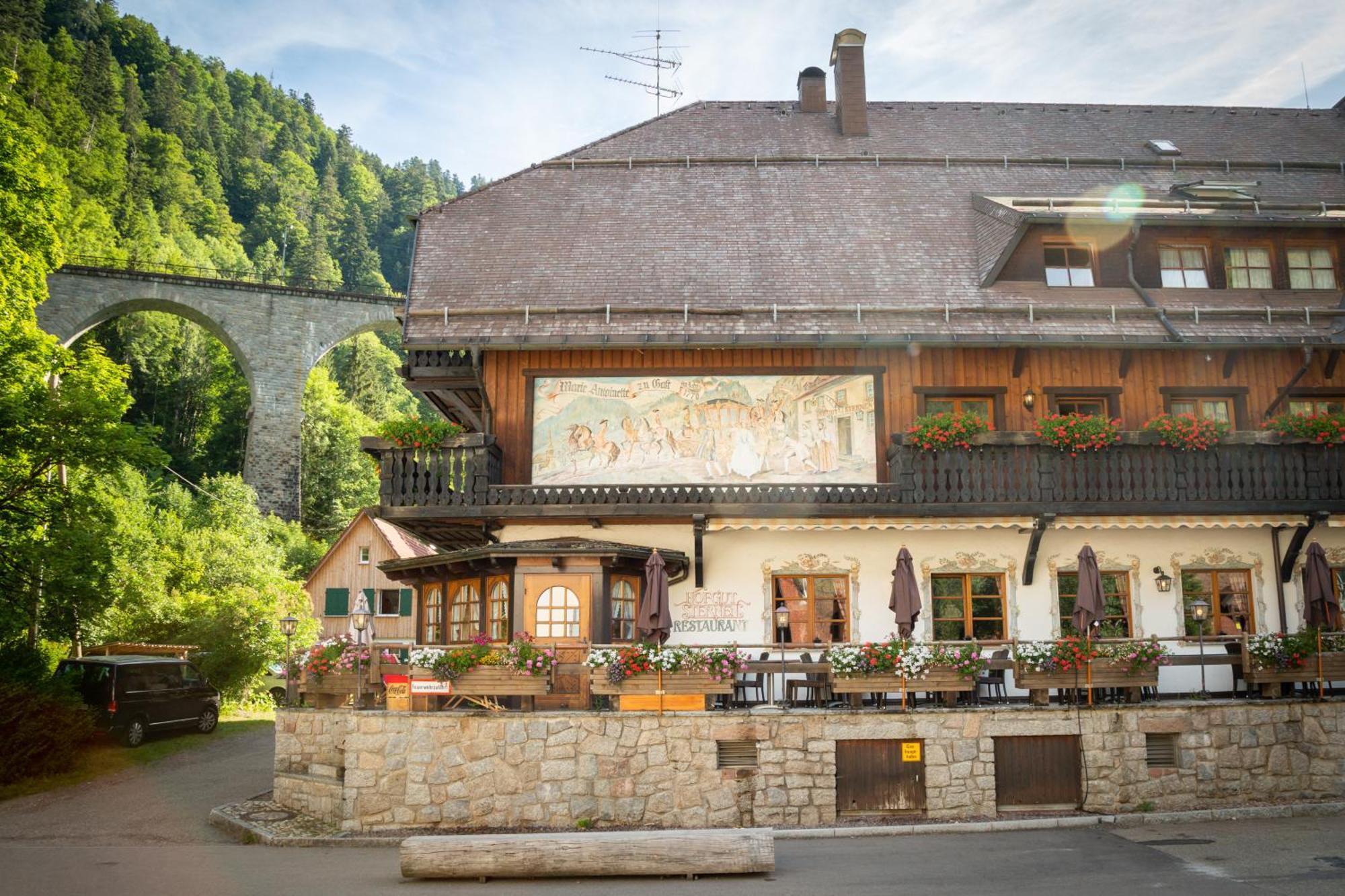 Hotel Hofgut Sternen - Ravennaschlucht Breitnau Exterior photo
